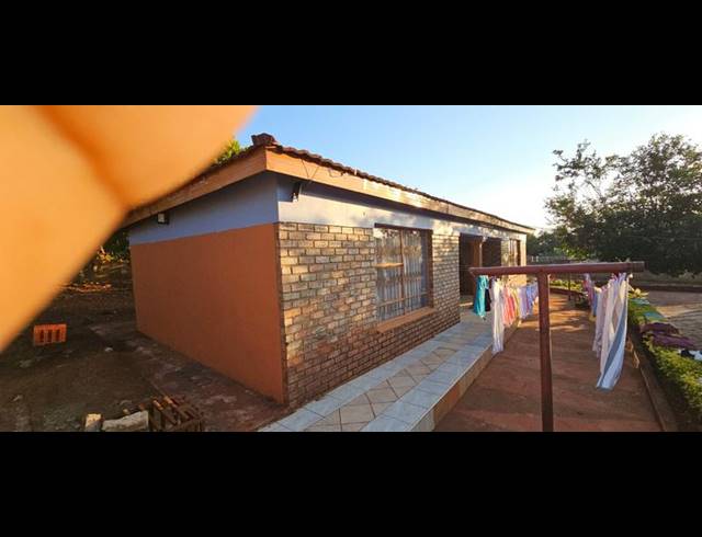 4 BEDROOM HOUSE FOR SALE IN SIBASA